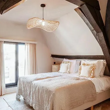 Homestay Luxury In Historic ! Antwerp